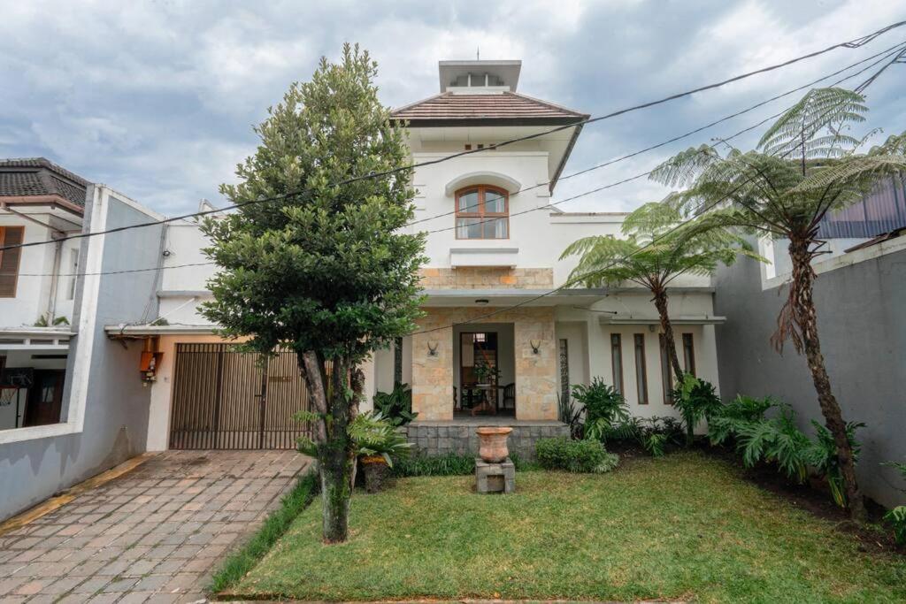 Pasteur Beautiful Luxury Home Bandung Exterior foto