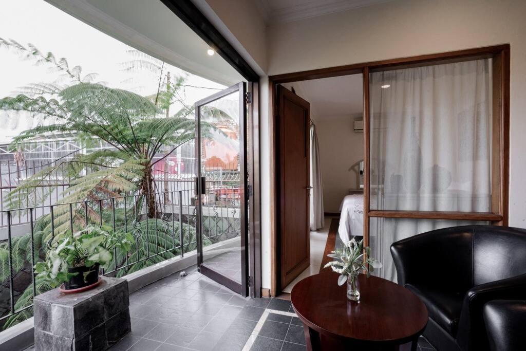 Pasteur Beautiful Luxury Home Bandung Exterior foto